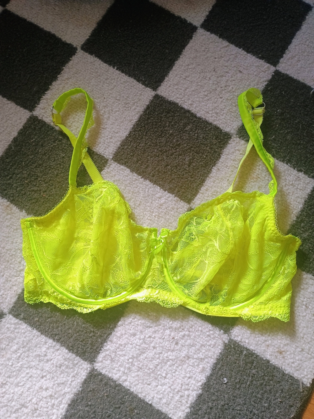 Victoria's Secret Neon Lace Underwire Bra - Yellow